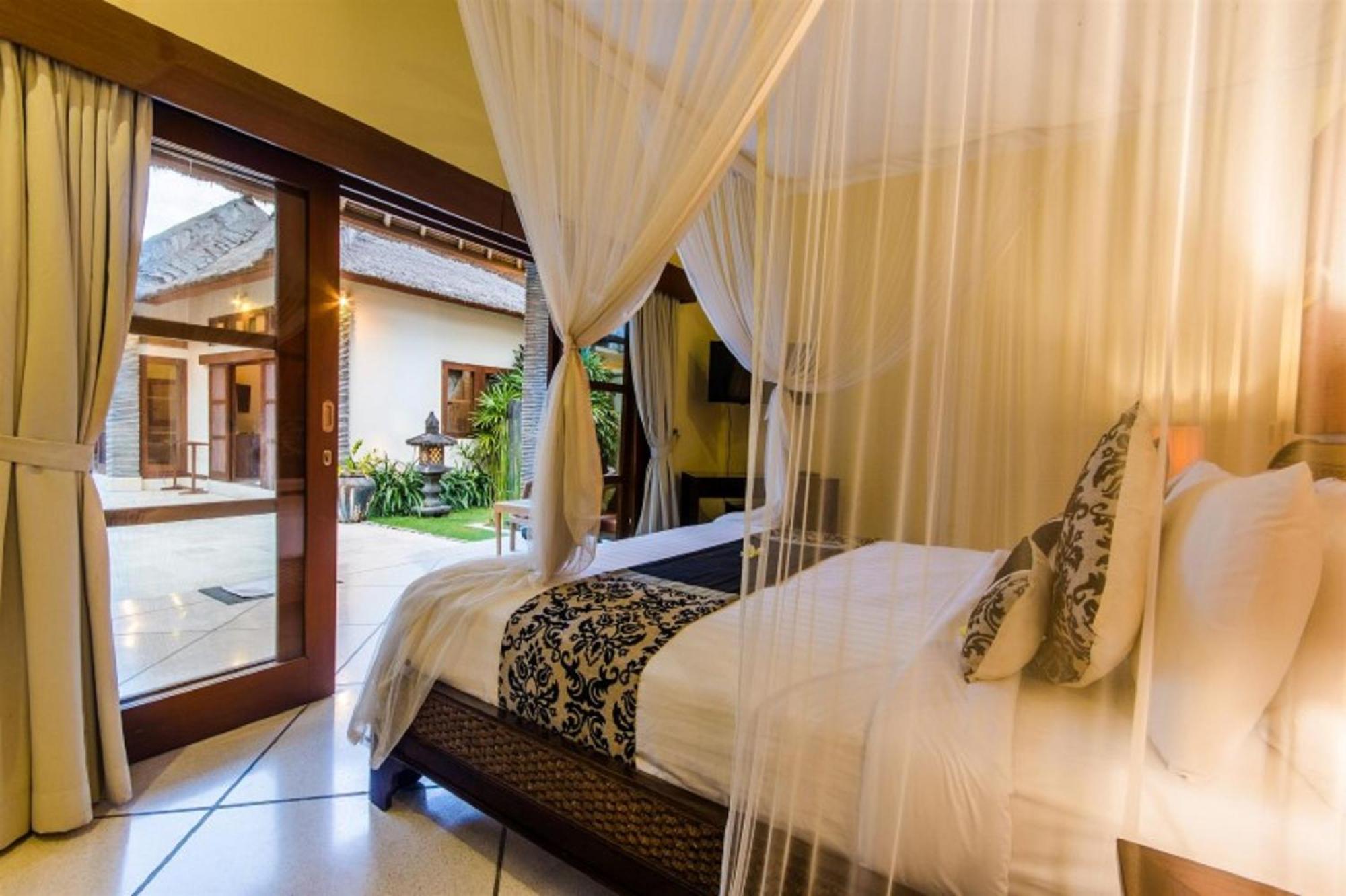 Luxury Villa Antan Central Seminyak エクステリア 写真