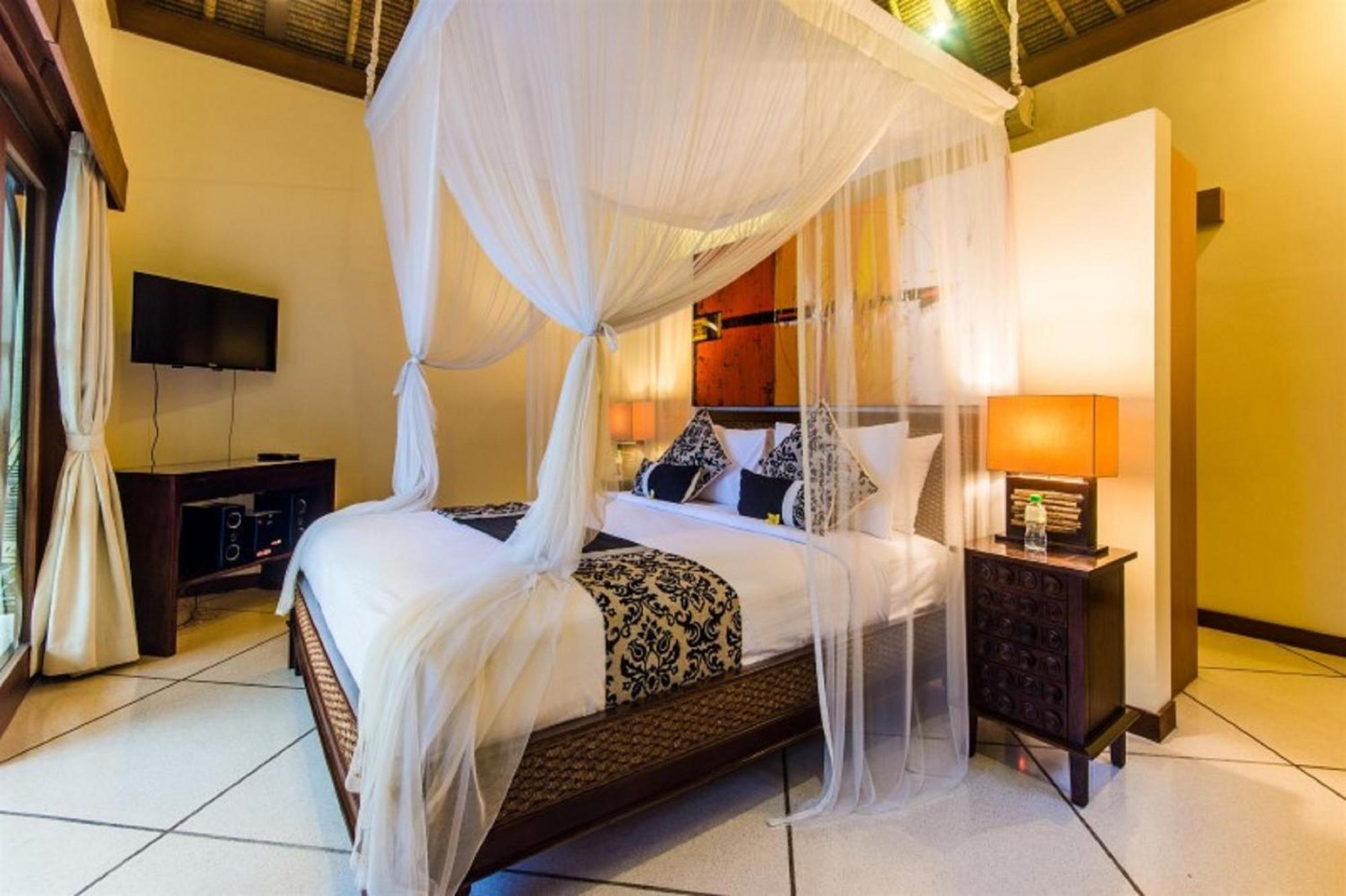 Luxury Villa Antan Central Seminyak エクステリア 写真