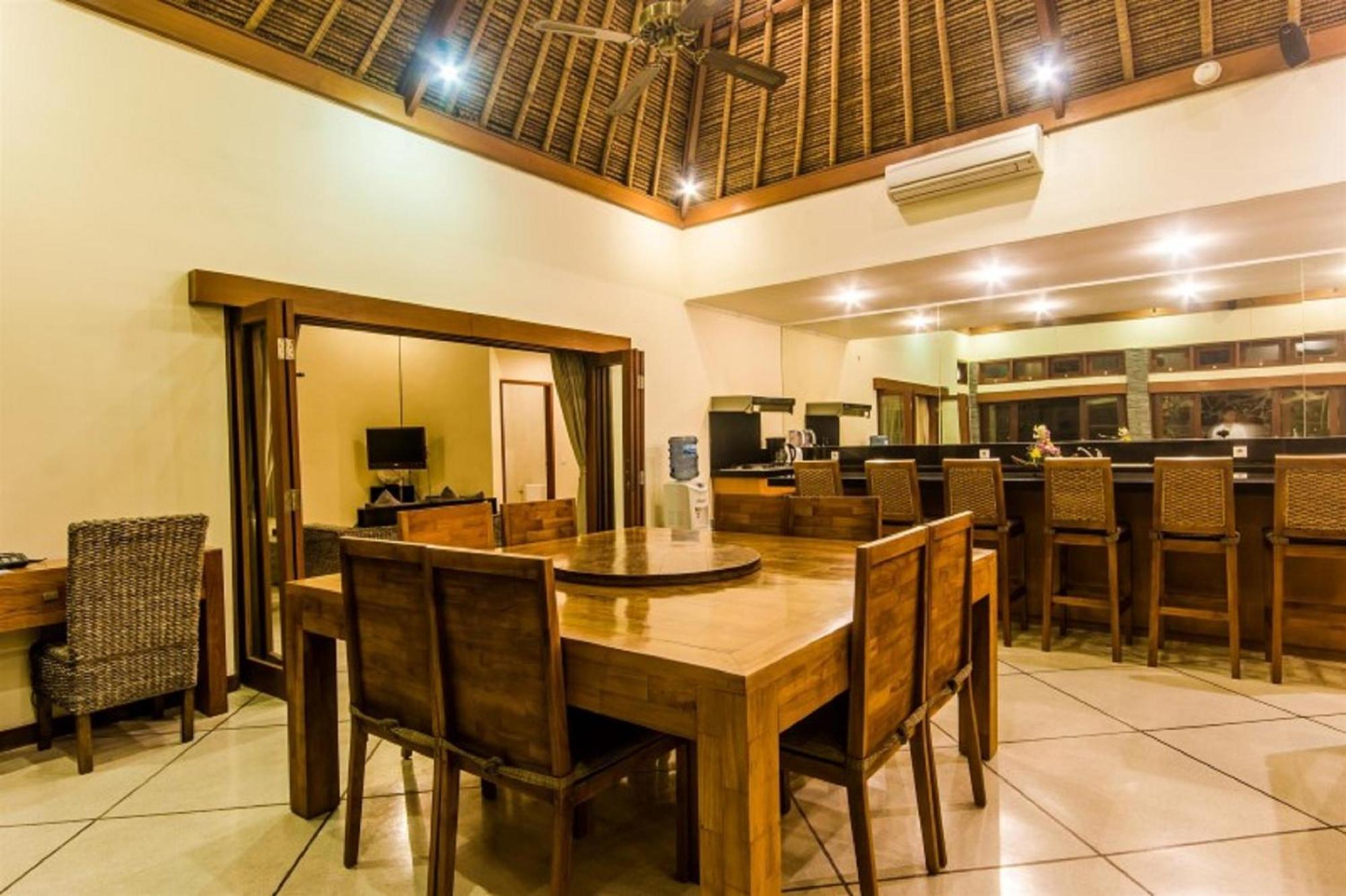 Luxury Villa Antan Central Seminyak エクステリア 写真